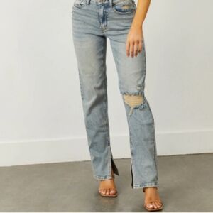 Judy Blue Straight distressed keans